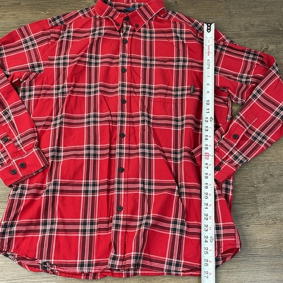 Columbia Men’s Red Black Long Sleeved Button Down collared Shirt, size Large - Picture 7 of 9